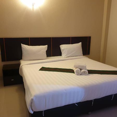 La Viva Buriram Hotel Екстериор снимка