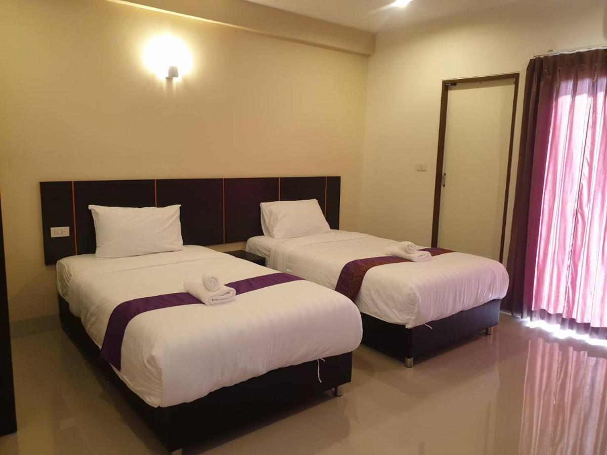 La Viva Buriram Hotel Екстериор снимка
